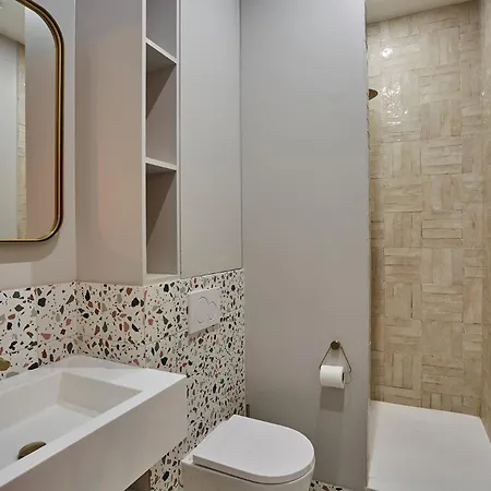 Center Of By Prestige Paryż