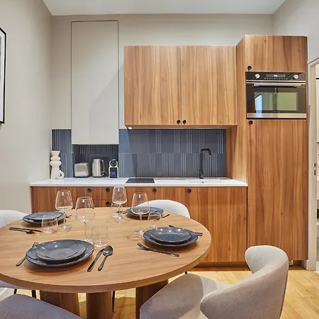 Center Of By Prestige * Paryż